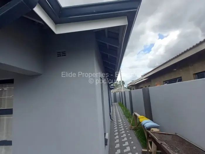 4 Bedroom House for Sale in Mabvazuva Estates, Ruwa