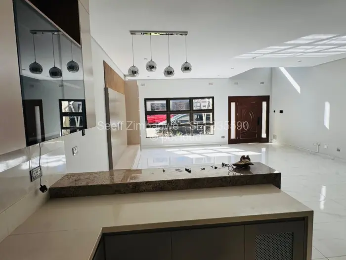 Townhouse/Cluster for Sale in Emerald Hill, Harare