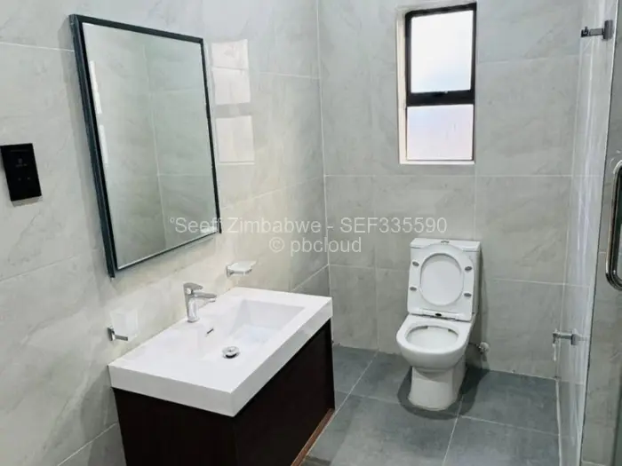 Townhouse/Cluster for Sale in Emerald Hill, Harare