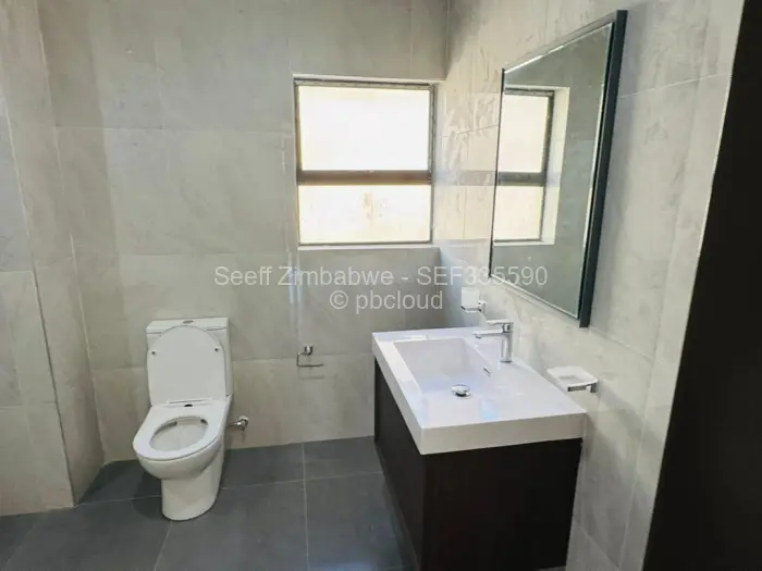 Townhouse/Cluster for Sale in Emerald Hill, Harare