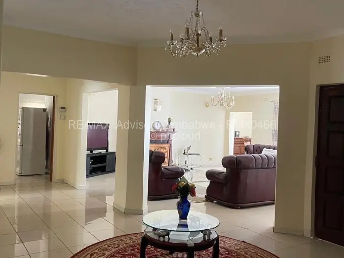 5 Bedroom House to Rent in Borrowdale