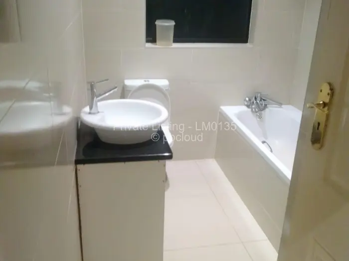 Flat/Apartment to Rent in Glen Lorne