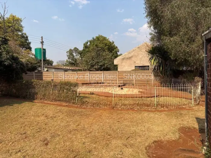 3 Bedroom House for Sale in Vainona, Harare