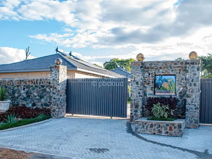 3 Bedroom House to Rent in Hillside Byo, Bulawayo