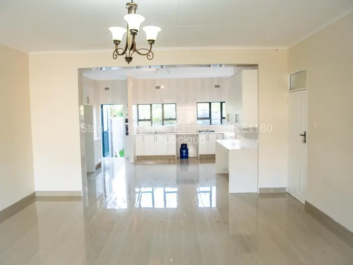 3 Bedroom House to Rent in Hillside Byo, Bulawayo