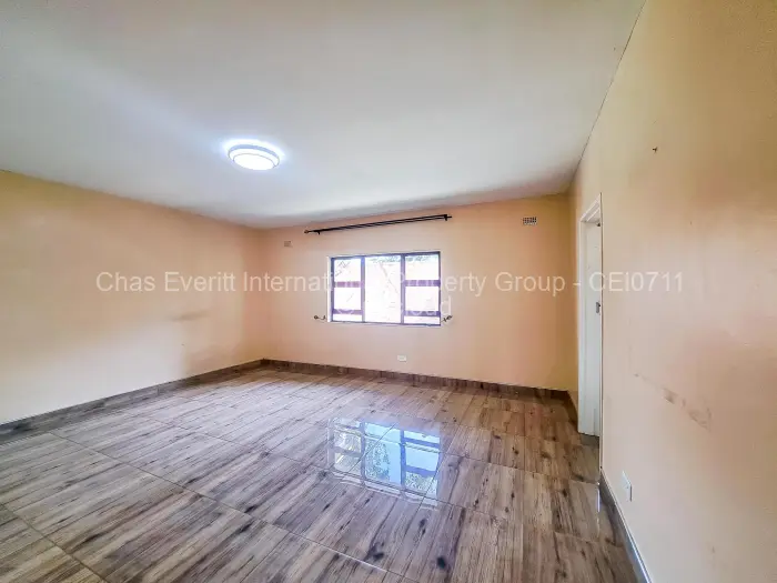 Townhouse/Cluster to Rent in Marlborough