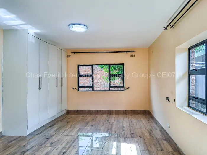 Townhouse/Cluster to Rent in Marlborough