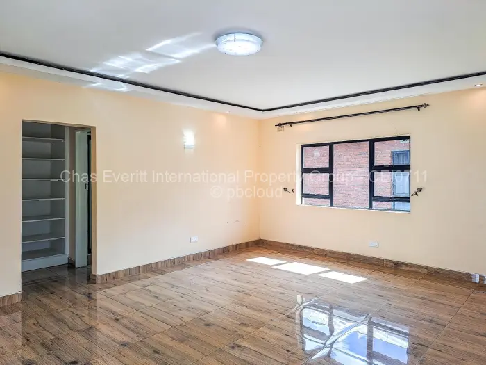 Townhouse/Cluster to Rent in Marlborough