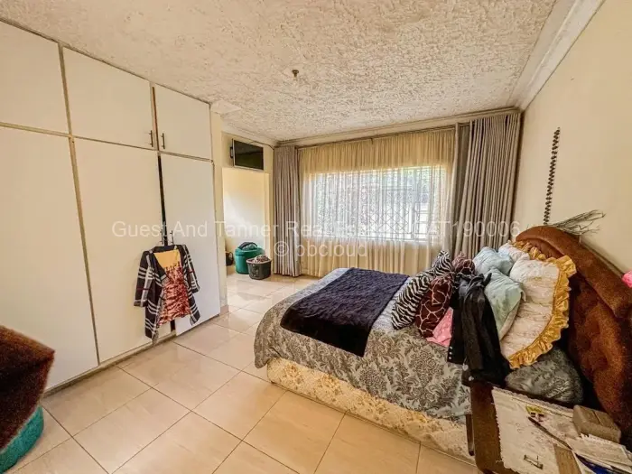 House for Sale in Greencroft, Harare
