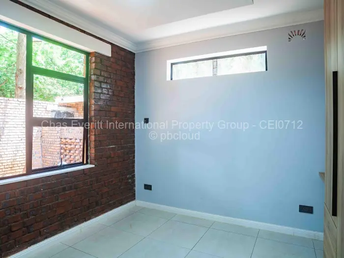 Townhouse/Cluster for Sale in Mandara, Harare