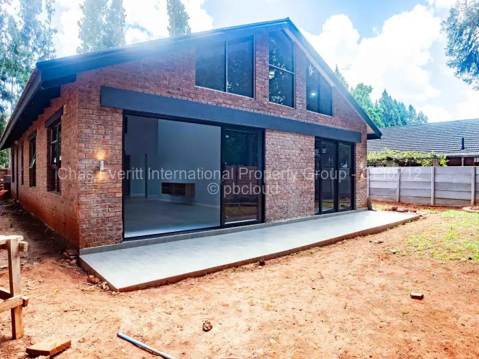 Townhouse/Cluster for Sale in Mandara, Harare