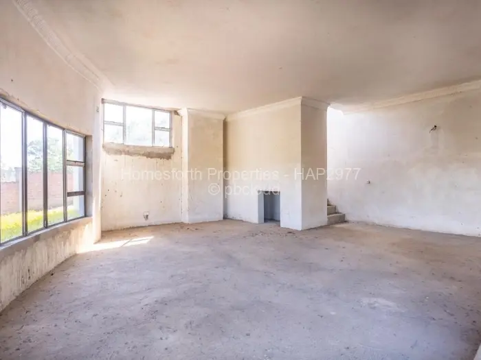 6 Bedroom House for Sale in Carrick Creagh Estate, Harare