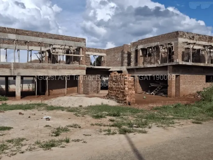 7 Bedroom House for Sale in Fairview, Harare