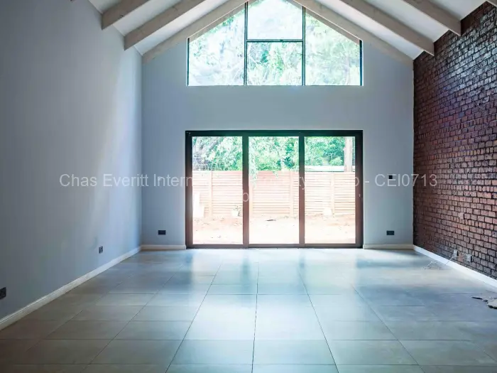 Townhouse/Cluster for Sale in Mandara, Harare