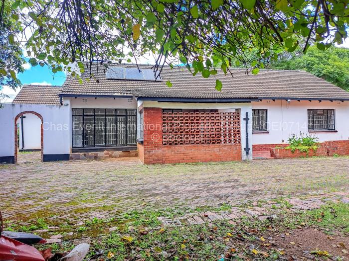 3 Bedroom House to Rent in Mabelreign, Harare