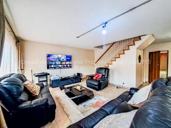 Townhouse/Cluster to Rent in Avenues