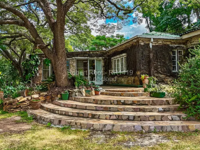 3 Bedroom House for Sale in Monavale, Harare