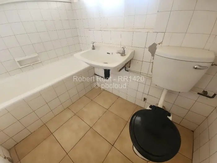 Flat/Apartment to Rent in Avondale