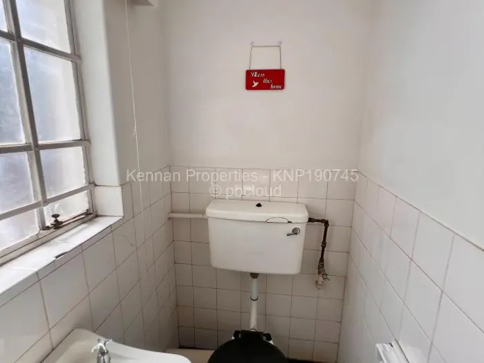 Flat/Apartment to Rent in Avondale