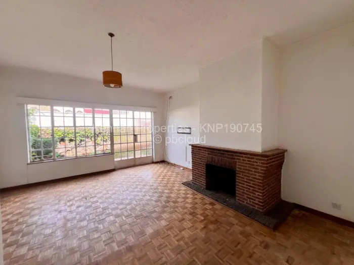 Flat/Apartment to Rent in Avondale