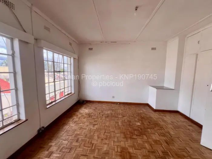 Flat/Apartment to Rent in Avondale