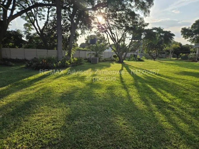 4 Bedroom House to Rent in Westgate