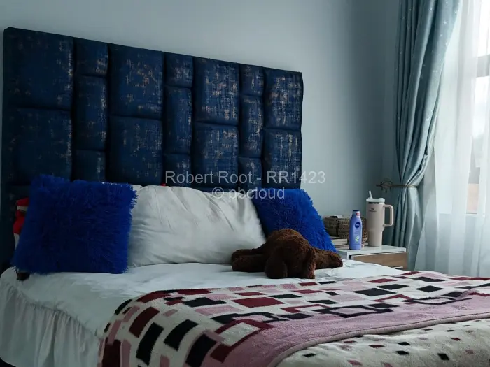 6 Bedroom House for Sale in Carrick Creagh Estate, Harare