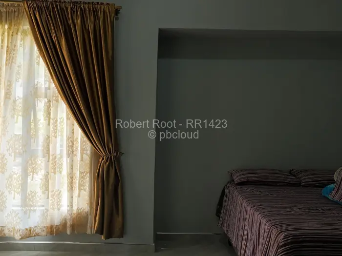 6 Bedroom House for Sale in Carrick Creagh Estate, Harare