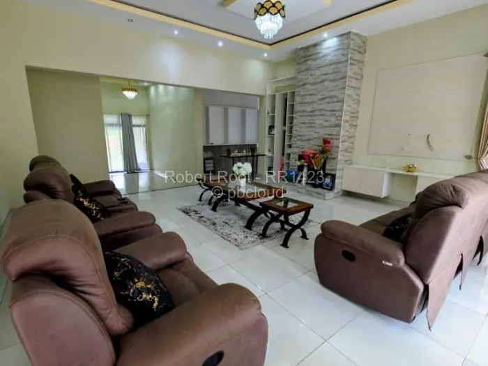 6 Bedroom House for Sale in Carrick Creagh Estate, Harare
