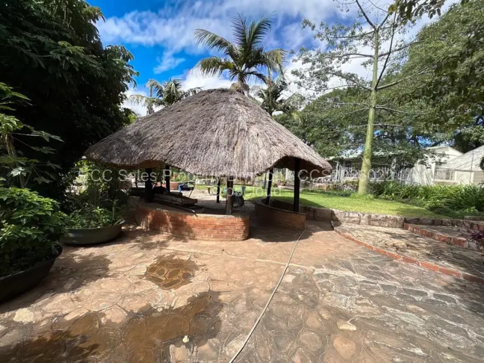 4 Bedroom House for Sale in Hillside Byo, Bulawayo