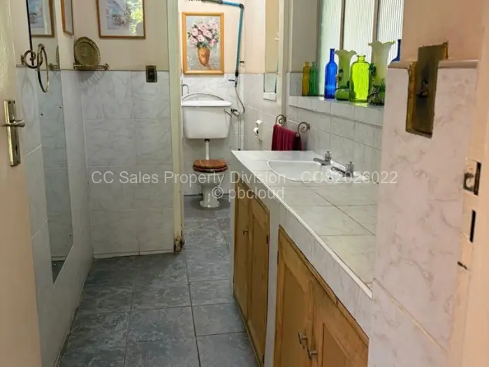 4 Bedroom House for Sale in Hillside Byo, Bulawayo