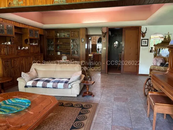 4 Bedroom House for Sale in Hillside Byo, Bulawayo