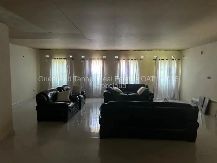 5 Bedroom House for Sale in Mwashuma Park, Harare
