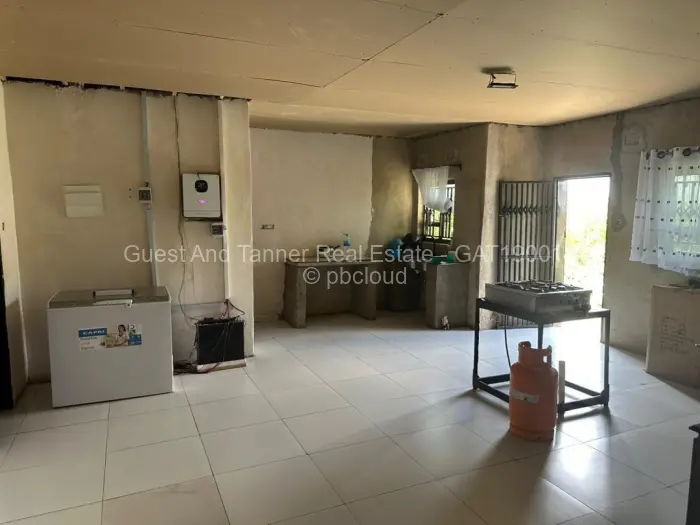 5 Bedroom House for Sale in Mwashuma Park, Harare