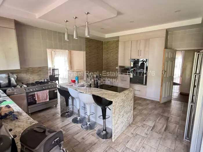 5 Bedroom House for Sale in Mandara, Harare