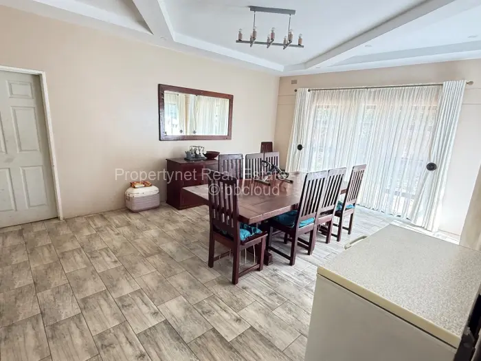 5 Bedroom House for Sale in Mandara, Harare