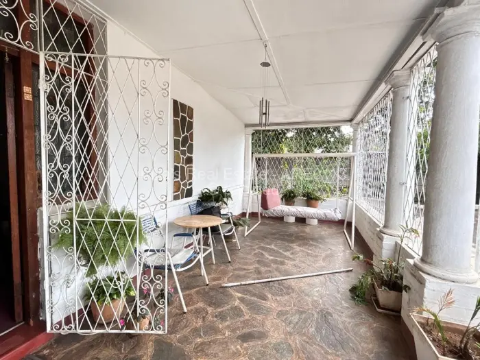 2 Bedroom House for Sale in Parkview, Bulawayo