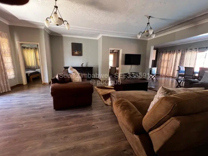 6 Bedroom House for Sale in Victoria Falls, Victoria Falls