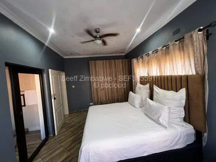 6 Bedroom House for Sale in Victoria Falls, Victoria Falls