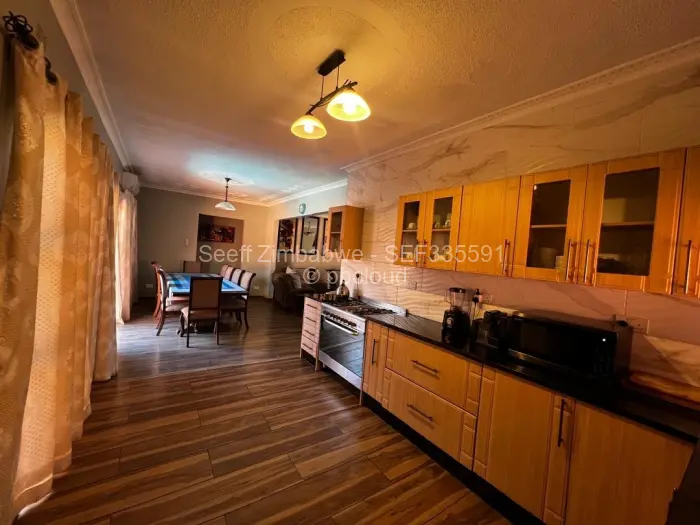 6 Bedroom House for Sale in Victoria Falls, Victoria Falls
