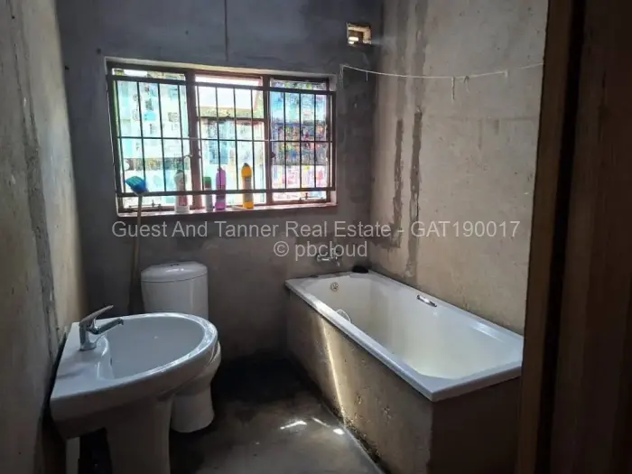 5 Bedroom House for Sale in Borrowdale West, Harare