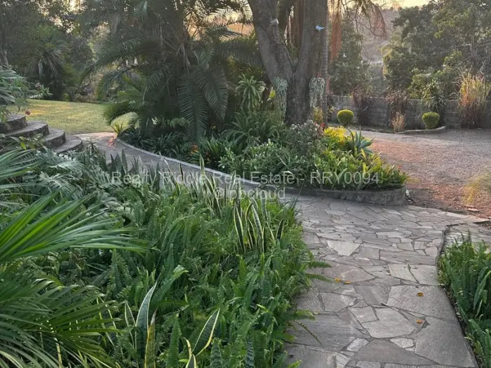 4 Bedroom House for Sale in Glen Lorne, Harare