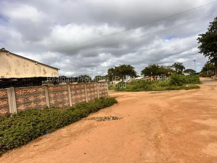 2 Bedroom House for Sale in Pumula, Bulawayo