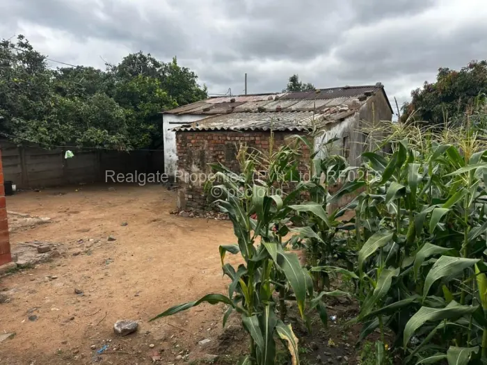 2 Bedroom House for Sale in Pumula, Bulawayo