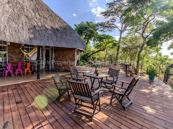 6 Bedroom House for Sale in Shawasha Hills, Harare