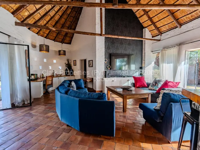 6 Bedroom House for Sale in Shawasha Hills, Harare