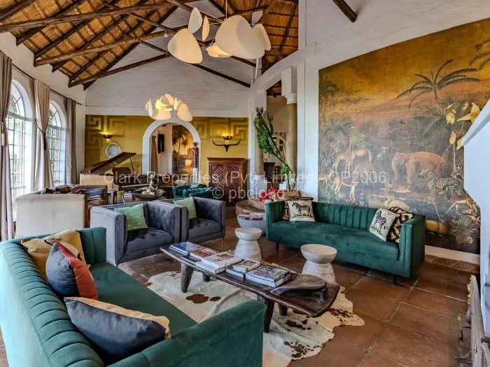 6 Bedroom House for Sale in Shawasha Hills, Harare