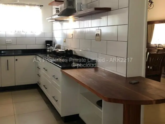 4 Bedroom House for Sale in Alexandra Park, Harare