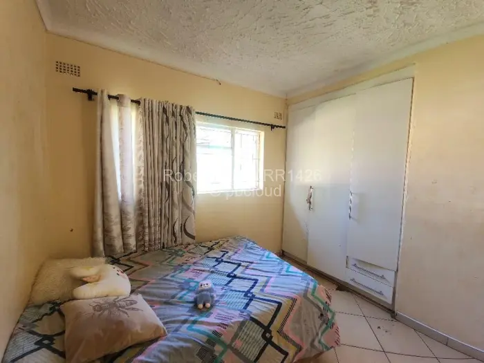 4 Bedroom House to Rent in Mount Pleasant