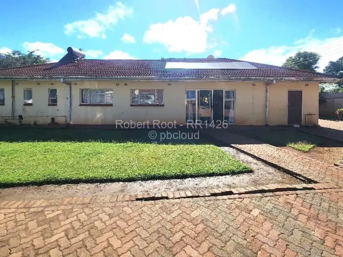 4 Bedroom House to Rent in Mount Pleasant